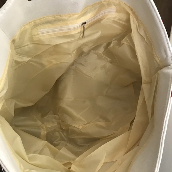 Totes - Picture 2 of 2